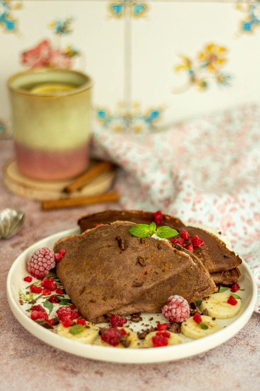 Naleśniki czekoladowe z farszem tarogowo-bananowym